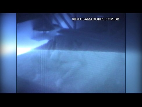 ❤️ Koca filmler karısı lanet komşu ve bir aldatmak olduğunu öğrenir Seks videosu bizde ❌️